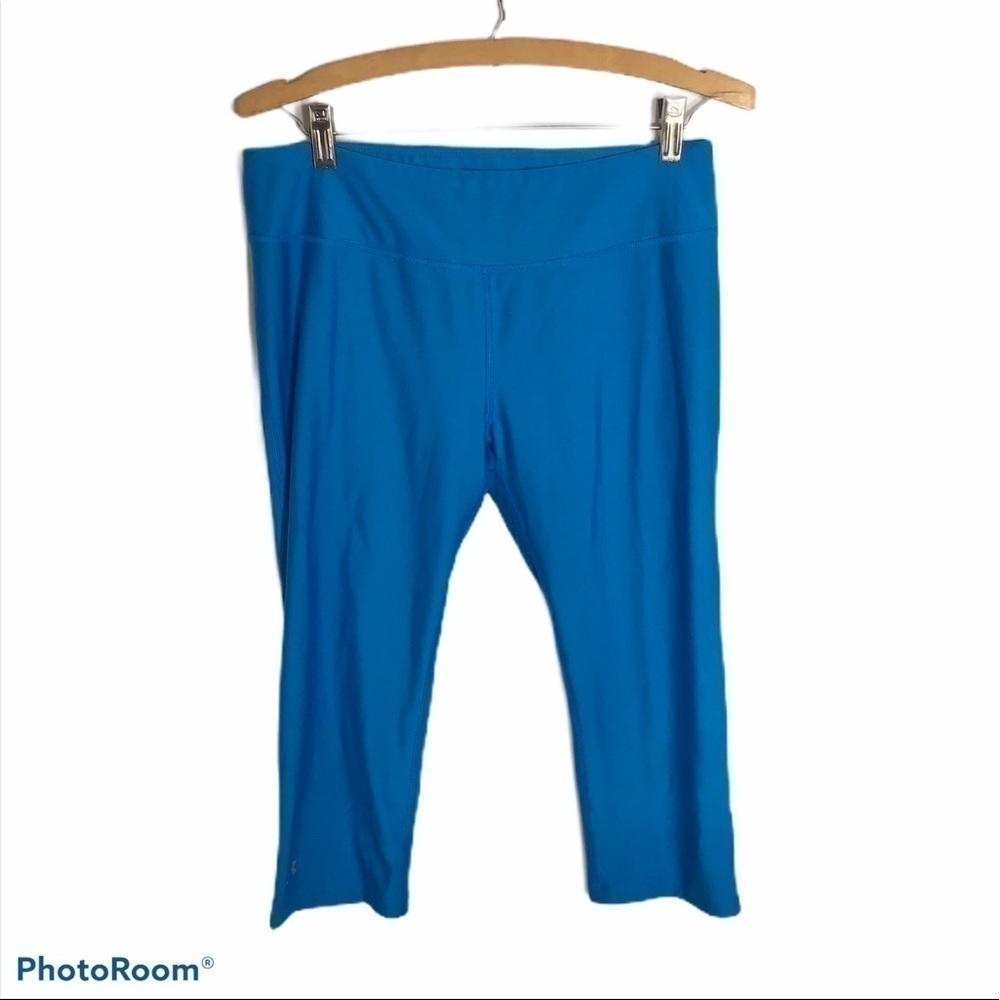 Under Armour Fitted Heat Gear Capri Leggings Women Medium Blue